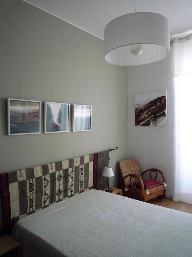 Appartement Avignon Centre Intra Muros Cour Exterieure Parking Prive Gratuit Exterior photo